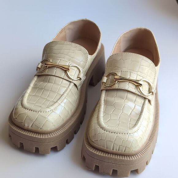 UO cream Lugged Croc Print Modern Chic Glam Hip Platform Loafer sz 8 - Picture 12 of 12